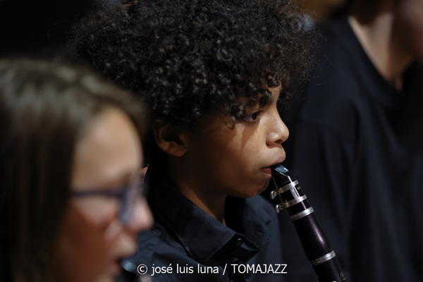Tocabemolls Jazz Band (Día Internacional del Jazz Mallorca. Fundació Joan Miró Palma. 2026-04-30) Por José Luis Luna Rocafort [INSTANTZZ AKA Galería fotográfica AKA Fotoblog de jazz, impro… y algo más] - Tomajazz - Tocabemolls Jazz Band actuó en el Día Internacional del Jazz Mallorca 2026 en la Fundació Joan Miró Palma, el 30 de abril de 2026. José Luis Luna Rocafort lo retrata en INSTANTZZ