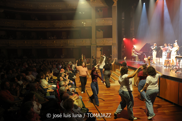 Pitxorines (Cranc Festival. Teatre Principal Palma. 2026-05-08) Por José Luis Luna Rocafort [INSTANTZZ AKA Galería fotográfica AKA Fotoblog de jazz, impro… y algo más] - Tomajazz - Pitxorines actuó en Cranc Festival en Palma, el 8 de mayo de 2026. José Luis Luna Rocafort lo retrata en INSTANTZZ