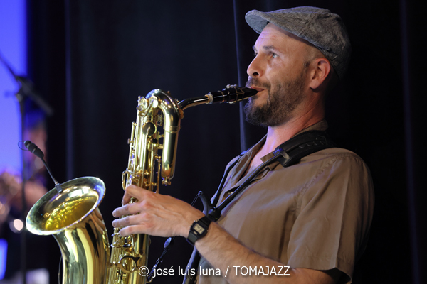 Huialfàs Ensemble (Teatre Principal de Palma. 2026-05-03) Por José Luis Luna Rocafort [INSTANTZZ AKA Galería fotográfica AKA Fotoblog de jazz, impro… y algo más] - Tomajazz - Huialfàs Ensemble actuó en el Teatre Principal de Palma, el 3 de mayo de 2026. José Luis Luna Rocafort lo retrata en INSTANTZZ