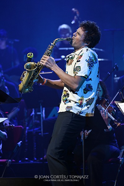 Orquestra Sònica “Organismes vius i sonors” (Paral•lel 62, 2026-04-09 / Barcelona) Por Joan Cortès [INSTANTZZ AKA Galería fotográfica AKA Fotoblog de jazz, impro… y algo más] - Tomajazz - Orquestra Sònica “Organismes vius i sonors” actuó en Parale•lel 62 de Barcelona, el 9 de abril de 2026. Joan Cortès lo retrata en INSTANTZZ