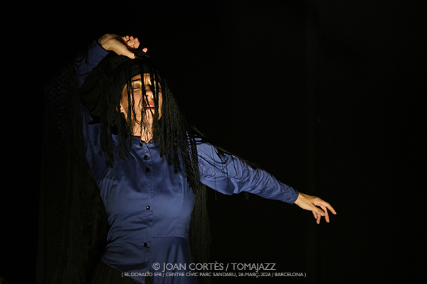 Ana Morales & Jose Carra “Fragilidades” (El Dorado sfb / Centre Cívic Parc Sandaru, 2026-03-26 / Barcelona) Por Joan Cortès [Flamencuras AKA INSTANTZZ AKA Galería fotográfica AKA Fotoblog de jazz, impro… y algo más] - Tomajazz - Ana Morales & Jose Carra “Fragilidades” actuaron en El Dorado sfb de Barcelona, el 26 de marzo de 2026. Joan Cortès lo retrata en las Flamencuras de INSTANTZZ