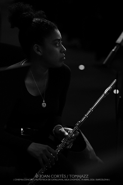 Primavera Femenina 2026 (I) Por Joan Cortès [INSTANTZZ AKA Galería fotográfica AKA Fotoblog de jazz, impro… y algo más] - Tomajazz - Un clásico en Tomajazz son los repasos visuales de Joan Cortès a la estación anterior. En junio de 2026 es el turno de la primera parte de Primavera Femenina 2026