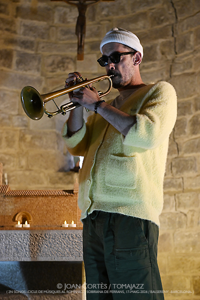 Raynald Colom & Roger Mas (Sonos 2026 / Sobirana de Ferrans, 2026-05-17 / Balsereny -Barcelona-) [y 2] Por Joan Cortès [INSTANTZZ AKA Galería fotográfica AKA Fotoblog de jazz, impro… y algo más] - Tomajazz - Raynald Colom & Roger Mas actuaron en Sonos 2026 en Sobirana de Ferrans,Balsereny, Barcelona. el 17 de mayo de 2026. Joan Cortès lo retrata en INSTANTZZ