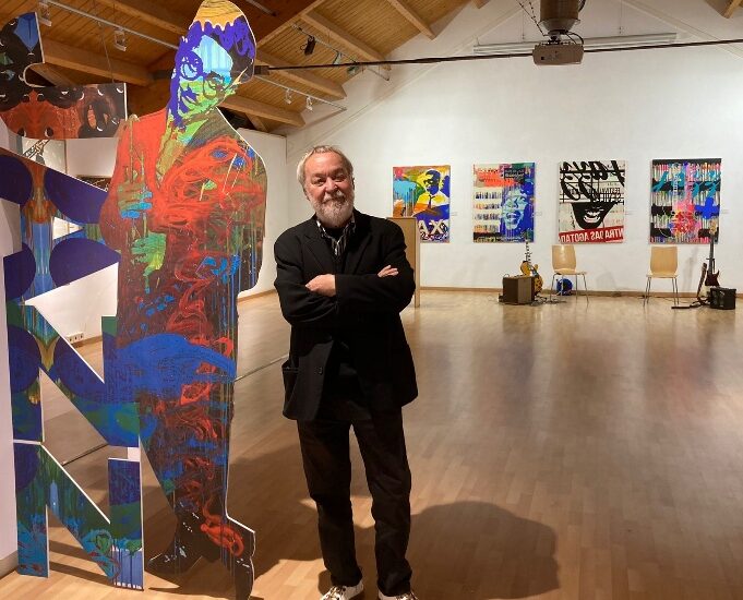 Manolo Cuervo. La conversación que permanece. Por Antonio Torres [Artículo de Jazz] - Tomajazz - Manolo Cuervo. La conversación que permanece. Antonio Torres recuerda al artista, muy relacionado con el jazz, fallecido el 2 de julio de 2026