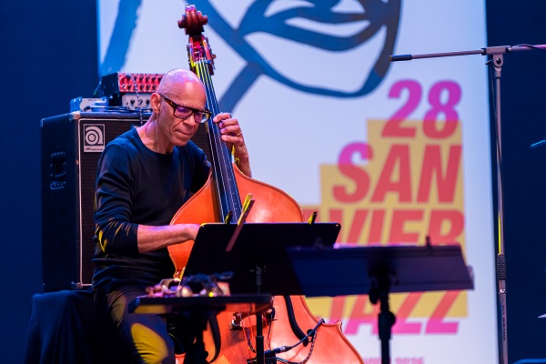 Joe Lovano & Antonio Faraò “Explorations” Feat. Ira Coleman and Johnathan Blake (XXVIII Festival Internacional de Jazz de San Javier 2026 - Murcia. 2026-07-01) Por José Antonio García López y Pedro Sáez [Concierto de jazz] - Tomajazz - Joe Lovano & Antonio Faraò “Explorations” Feat. Ira Coleman and Johnathan Blake actuaron en el XXVIII Festival Internacional de Jazz de San Javier 2026. José Antonio García López y Pedro Sáez lo relatan y retratan