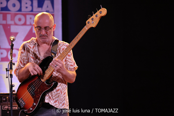 Lucía Rey Quartet  (32 Mallorca Jazz Sa Pobla 2026. Sa Pobla, Mallorca. 2026-08-18) Por Miquel Àngel Seguí y José Luis Luna Rocafort [Concierto de jazz] - Tomajazz - Lucía Rey Quartet actuó en el 32 Mallorca Jazz Sa Pobla 2026, el 18 de agosto de 2026. Miquel Àngel Seguí y José Luis Luna Rocafort relatan el concierto. Actuaron Lucía Rey, Ander García, Michael Olivera, Juan Carlos Aracil
