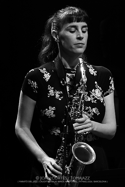 Primavera Femenina 2026 (II) Por Joan Cortès [INSTANTZZ AKA Galería fotográfica AKA Fotoblog de jazz, impro… y algo más] - Tomajazz - Un clásico en Tomajazz son los repasos visuales de Joan Cortès a la estación anterior. En junio de 2026 es el turno de la primera parte de Primavera Femenina 2026