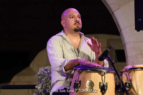 Pep Garau Septet (Jazz Palma Festival 2026. Castell de Bellver, Palma de Mallorca. 2026-08-13) Por Miquel Àngel Seguí y José Luis Luna Rocafort [Concierto de jazz] - Tomajazz - Pep Garau Septet actuó en el Jazz Palma Festival 2026. Miquel Àngel Seguí y José Luis Luna Rocafort repasan el concierto. Actuaron Pep Garau, Enrique Oliver, Jaume Riera, Marko Lohikari, Benji Habichuela, Josep Lluís Garcia, Marius Koopmann
