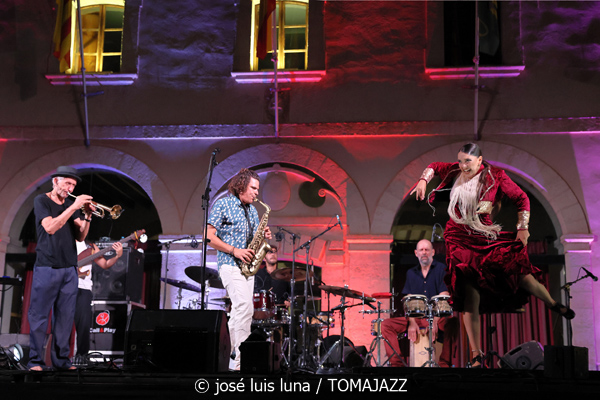 Erik Truffaz & Antonio Lizana. New Sketches of Spain  (32 Mallorca Jazz Sa Pobla 2026. Sa Pobla, Mallorca. 2026-07-28) Por Miquel Àngel Seguí y José Luis Luna Rocafort [Concierto de jazz] - Tomajazz - Erik Truffaz & Antonio Lizana con su proyecto New Sketches of Spain actuaron en la inauguración del 32 Mallorca Jazz Sa Pobla 2026. Miquel Àngel Seguí y José Luis Luna Rocafort dan cuenta de la cita. Intervinieron Erik Truffaz, Antonio Lizana, Renaud Gabriel Pion, Sara Sánchez, Pau Figueres, Arin Keshishi, Manuel de la Torre, Vincent Thomas