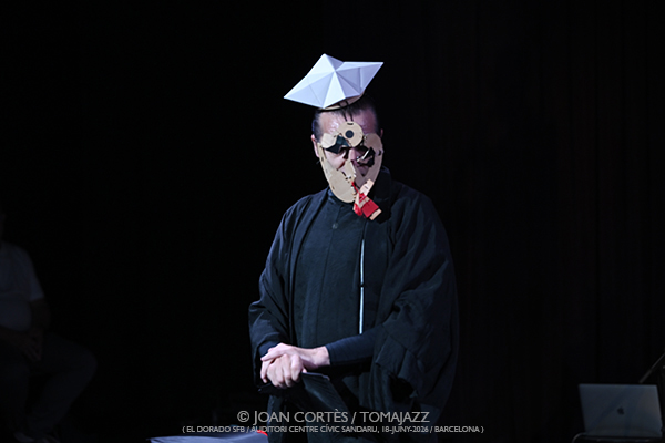 Andrés Marín “Un aire de signos -Arigato Argentina-” (El Dorado sfb / CC Parc Sandaru, 2026-06-18 / Barcelona) Por Joan Cortès [Flamencuras AKA INSTANTZZ AKA Galería fotográfica AKA Fotoblog de jazz, impro… y algo más] - Tomajazz - Andrés Marín “Un aire de signos -Arigato Argentina-” actuó en El Dorado sfb en Barcelona el 18 de junio de 2026. Joan Cortès lo retrata en las Flamencuras de INSTANTZZ. Actuaron Andrés Marín, Alfonso Padilla López, Antonio Torres Olmo
