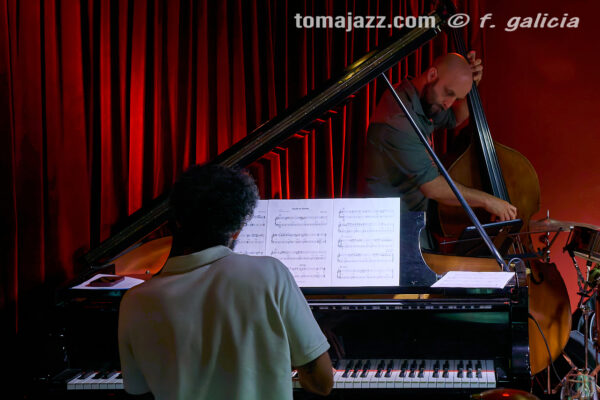 Daniel Juárez 4tet (Café Central Ateneo, Madrid. 2026-07-02) Por Fabio Galicia [INSTANTZZ AKA Galería fotográfica AKA Fotoblog de jazz, impro… y algo más] - Tomajazz - Daniel Juárez 4tet actuó en Café Central Ateneo de Madrid el 2 de julio de 2026. Fabio Galicia lo retrata en INSTANTZZ. Actuaron