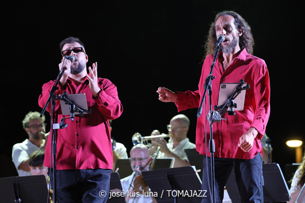 Gospel Lab & Big Band Ciutat d'Eivissa (38 Eivissa Jazz Festival. 2026-09-02) Por José Luis Luna Rocafort [INSTANTZZ AKA Galería fotográfica AKA Fotoblog de jazz, impro… y algo más] - Tomajazz - Gospel Lab & Big Band Ciutat d'Eivissa actuaron en el 38 Eivissa Jazz Festival 2026. José Luis Luna Rocafort lo retrata en INSTANTZZ