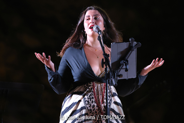 Gospel Lab & Big Band Ciutat d'Eivissa (38 Eivissa Jazz Festival. 2026-09-02) Por José Luis Luna Rocafort [INSTANTZZ AKA Galería fotográfica AKA Fotoblog de jazz, impro… y algo más] - Tomajazz - Gospel Lab & Big Band Ciutat d'Eivissa actuaron en el 38 Eivissa Jazz Festival 2026. José Luis Luna Rocafort lo retrata en INSTANTZZ