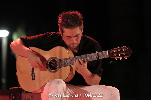 Ibossim Flamenco Ibiza (38 Eivissa Jazz Festival. 2026-09-02) Por José Luis Luna Rocafort [INSTANTZZ AKA Galería fotográfica AKA Fotoblog de jazz, impro… y algo más] - Tomajazz - Ibossim Flamenco Ibiza actuó en el 38 Eivissa Jazz Festival 2026. José Luis Luna Rocafort [INSTANTZZ Noemí Escudero, Pedro García "Brekón", Luis González "El Coco", Marcelo "Tumba Latimba", Carlos Sarduy, Aarón Puente, Omar Guzmán, Alain Ladrón de Guevara, Vicent Tur