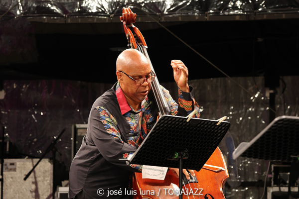 Joe Lovano's Paramount Quartet (61 Jazzaldia 2026. Donosti. 2026-07-23) Por José Luis Luna Rocafort [INSTANTZZ AKA Galería fotográfica AKA Fotoblog de jazz, impro… y algo más] - Tomajazz - Joe Lovano's Paramount Quartet actuó en el 61 Jazzaldia 2026. José Luis Luna Rocafort lo retrata en INSTANTZZ. Con Joe Lovano, Julian Lage, Santi Debriano, Will Calhoun