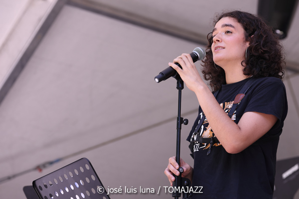 Sedajazz Jove Big Band (49 Festival de Jazz de Vitoria-Gasteiz 2026. 2026-07-11) Por José Luis Luna Rocafort [INSTANTZZ AKA Galería fotográfica AKA Fotoblog de jazz, impro… y algo más] - Tomajazz - Sedajazz Jove Big Band actuó en el 49 Festival de Jazz de Vitoria-Gasteiz 2026. José Luis Luna Rocafort lo retrata en INSTANTZZ