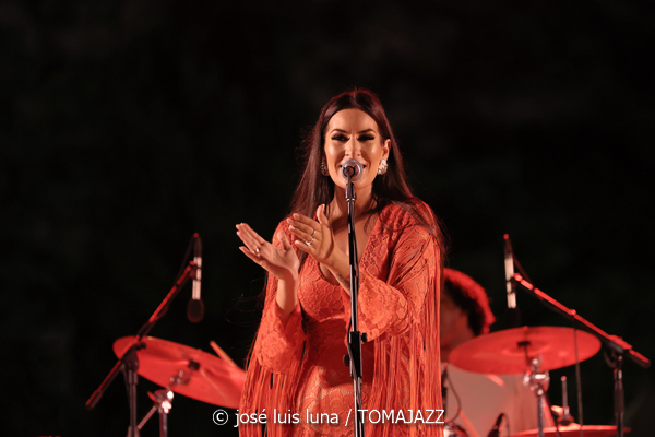 Ibossim Flamenco Ibiza (38 Eivissa Jazz Festival. 2026-09-02) Por José Luis Luna Rocafort [INSTANTZZ AKA Galería fotográfica AKA Fotoblog de jazz, impro… y algo más] - Tomajazz - Ibossim Flamenco Ibiza actuó en el 38 Eivissa Jazz Festival 2026. José Luis Luna Rocafort [INSTANTZZ Noemí Escudero, Pedro García "Brekón", Luis González "El Coco", Marcelo "Tumba Latimba", Carlos Sarduy, Aarón Puente, Omar Guzmán, Alain Ladrón de Guevara, Vicent Tur