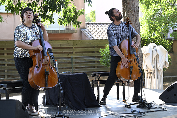 Adam Baldych 4t / Anne Paceo / Duo Brady (33 Festival Jazz à Junas, 2026-07-23 / Junas -France-) [02] Por Joan Cortès [INSTANTZZ AKA Galería fotográfica AKA Fotoblog de jazz, impro… y algo más] - Tomajazz - Adam Baldych 4t / Anne Paceo / Duo Brady actuaron en la jornada del 23 de julio del 33 Festival Jazz à Junas 2026. Joan Cortès lo retrata en INSTANTZZ. Con Michèle Pierre, Paul Colomb, Adam Baldych, Danielle Di Bonaventura, Jacob Karlzon, Michel Bénita, Anne Paceo, Cynthia Abraham, Lilian Millie, Christophe Panzani, Maya Cross, Gautier Toux