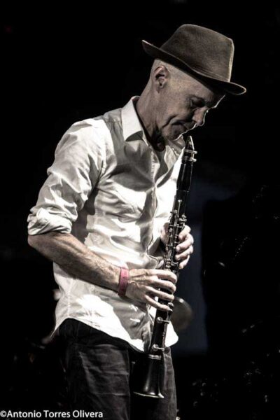 Bad Plus / Snarky Puppy (49 Festival de Jazz de Vitoria-Gasteiz 2026. 2026-07-18) Por Antonio Torres y Pepe Mateos [Conciertos de Jazz] - Tomajazz - Bad Plus y Snarky Puppy actuaron en la jornads final del 49 Festival de Jazz de Vitoria-Gasteiz 2026. Antonio Torres y Pepe Mateos relatan y retratan la jornada. Con Chris Speed, Ben Monder, Reid Anderson, Dave King, Mike Maz Maher, Zach Brock, Justin Stanton, Bobby Sparks II, Bob Lanzetti, Nate Werth, Jamison Ross, Michael League, Jay Jennings, Chris Bullock, Mason Davis