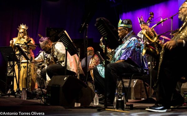 Irene Reig Quartet /Sun Ra Arkestra (49 Festival de Jazz de Vitoria-Gasteiz 2026. 2026-07-16) Por Antonio Torres y Pepe Mateos [Conciertos de Jazz] - Tomajazz - Irene Reig Quartet y Sun Ra Arkestra actuaron en la segunda jornada en Mendizorroza en el 49 Festival de Jazz de Vitoria-Gasteiz 2026. Antonio Torres y Pepe Mateos dan cuenta del concierto