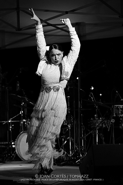 Verano Femenino 2026 (y II) Por Joan Cortès [INSTANTZZ AKA Galería fotográfica AKA Fotoblog de jazz, impro… y algo más] - Tomajazz - Segunda parte del especial Verano Femenino 2026 de JoSara Sánchez, Sophie Alour, Mariola Membrives, Núria Andorrà, Camille Maussion, Maïlys Marrone, Léa Ciechelski, Maria-Laura Baccarini, Sakina Abdou, Fanny Martin