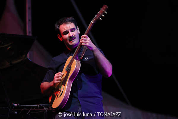 Eivissa Jazz Experience 2026 (38 Eivissa Jazz Festival. 2026-09-04) Por José Luis Luna Rocafort [INSTANTZZ AKA Galería fotográfica AKA Fotoblog de jazz, impro… y algo más] - Tomajazz - Eivissa Jazz Experience 2026 en el 38 Eivissa Jazz Festival, el 4 de septiembre de 2026. José Luis Luna Rocafort retrata en INSTANTZZ una propuesta clásica el Festival de Jazz de Ibiza. En 2026 con Abe Rábade, Ramon Prats, Toño Miguel, Eva Fernández, Alejandro Vargas, Antoni Marí