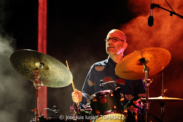 Eivissa Jazz Experience 2026 (38 Eivissa Jazz Festival. 2026-09-04) Por José Luis Luna Rocafort [INSTANTZZ AKA Galería fotográfica AKA Fotoblog de jazz, impro… y algo más] - Tomajazz - Eivissa Jazz Experience 2026 en el 38 Eivissa Jazz Festival, el 4 de septiembre de 2026. José Luis Luna Rocafort retrata en INSTANTZZ una propuesta clásica el Festival de Jazz de Ibiza. En 2026 con Abe Rábade, Ramon Prats, Toño Miguel, Eva Fernández, Alejandro Vargas, Antoni Marí