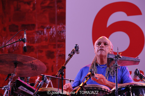 Marcus Miller: We Want Miles! (61 Jazzaldia 2026. Donosti. 2026-07-25) Por José Luis Luna Rocafort [INSTANTZZ AKA Galería fotográfica AKA Fotoblog de jazz, impro… y algo más] - Tomajazz - Marcus Miller: We Want Miles! actuó en el 61 Jazzaldia 2026. José Luis Luna Rocafort lo retrata en INSTANTZZ. Con