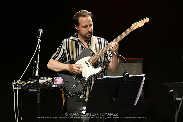 Maussion & Tereygeol 4t «Abysskiss» (Les Émouvantes / CPBM, 2026-09-10 / Marseille) [01] Por Joan Cortès [INSTANTZZ AKA Galería fotográfica AKA Fotoblog de jazz, impro… y algo más] - Tomajazz - Maussion & Tereygeol 4t «Abysskiss» actuaron en el festival Les Émouvantes de Marsella el 10 de septiembre de 2026. Joan Cortès lo retrata en INSTANTZZ. Con Camille Maussion, Pierre Tereygeol, Victor Auffray, Ilya Amar
