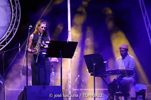 Eivissa Jazz Experience 2026 (38 Eivissa Jazz Festival. 2026-09-04) Por José Luis Luna Rocafort [INSTANTZZ AKA Galería fotográfica AKA Fotoblog de jazz, impro… y algo más] - Tomajazz - Eivissa Jazz Experience 2026 en el 38 Eivissa Jazz Festival, el 4 de septiembre de 2026. José Luis Luna Rocafort retrata en INSTANTZZ una propuesta clásica el Festival de Jazz de Ibiza. En 2026 con Abe Rábade, Ramon Prats, Toño Miguel, Eva Fernández, Alejandro Vargas, Antoni Marí