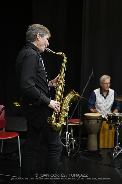 Rafael Riqueni & Tim Ries «Tunisia» (El Dorado sfb / CCPS, 2026-10-01 / Barcelona) Por Joan Cortès [Flamencuras AKA INSTANTZZ AKA Galería fotográfica AKA Fotoblog de jazz, impro… y algo más] - Tomajazz - Rafael Riqueni & Tim Ries «Tunisia» actuaron en El Dorado sfb de Barcelona el 1 de octubre de 2026. Joan Cortès lo retrata en las Flamencuras de INSTANTZZ. Formación de lujo con Rafael Riqueni, Tim Ries, Guillermo McGill, Marc Miralta