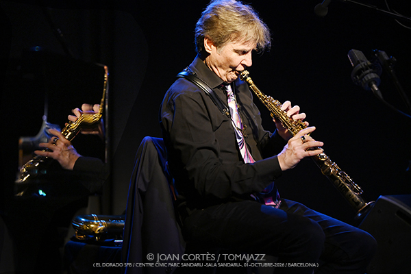 Rafael Riqueni & Tim Ries «Tunisia» (El Dorado sfb / CCPS, 2026-10-01 / Barcelona) Por Joan Cortès [Flamencuras AKA INSTANTZZ AKA Galería fotográfica AKA Fotoblog de jazz, impro… y algo más] - Tomajazz - Rafael Riqueni & Tim Ries «Tunisia» actuaron en El Dorado sfb de Barcelona el 1 de octubre de 2026. Joan Cortès lo retrata en las Flamencuras de INSTANTZZ. Formación de lujo con Rafael Riqueni, Tim Ries, Guillermo McGill, Marc Miralta