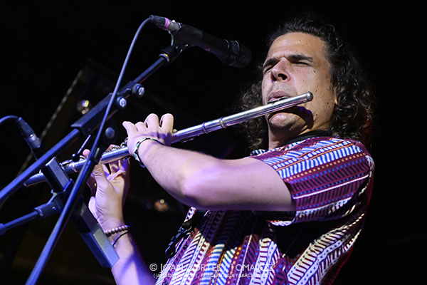 Emilio Solla & Antonio Lizana 4t (Jamboree, 2026-08-12 / Barcelona) Por Joan Cortès [INSTANTZZ AKA Galería fotográfica AKA Fotoblog de jazz, impro… y algo más] - Tomajazz - Emilio Solla & Antonio Lizana 4t actuaron en Jamboree, el 12 de agosto de 2026. Joan Cortès lo retrata en INSTANTZZ. Con