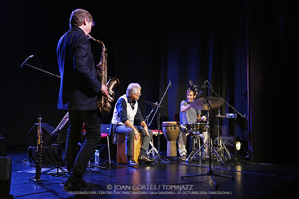 Rafael Riqueni & Tim Ries «Tunisia» (El Dorado sfb / CCPS, 2026-10-01 / Barcelona) Por Joan Cortès [Flamencuras AKA INSTANTZZ AKA Galería fotográfica AKA Fotoblog de jazz, impro… y algo más] - Tomajazz - Rafael Riqueni & Tim Ries «Tunisia» actuaron en El Dorado sfb de Barcelona el 1 de octubre de 2026. Joan Cortès lo retrata en las Flamencuras de INSTANTZZ. Formación de lujo con Rafael Riqueni, Tim Ries, Guillermo McGill, Marc Miralta