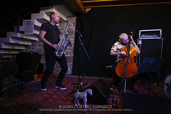 Darrifourcq-Hermia-Ceccaldi (38è Jazzèbre / Maison du Temps Libre, 2026-10-09 / Perpignan -France-) [1] Por Joan Cortès [INSTANTZZ AKA Galería fotográfica AKA Fotoblog de jazz, impro… y algo más] - Tomajazz - Darrifourcq-Hermia-Ceccaldi actuó en el 38è Jazzèbre 2026 en Perpignan -France-, el 9 de octubre de 2026. Joan Cortès lo retrata en INSTANTZZ. Con Sylvain Darrifourcq, Manuel Hermia, Valentin Ceccaldi 
