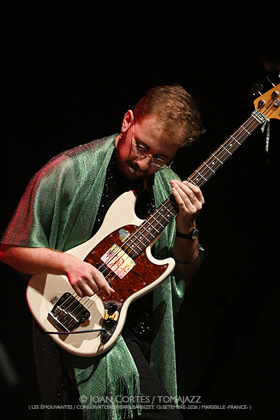 Jet Whistle (Les Émouvantes / CPBM, 2026-09-12 / Marseille -France-) [y 06] Por Joan Cortès [INSTANTZZ AKA Galería fotográfica AKA Fotoblog de jazz, impro… y algo más] - Tomajazz - El quinteto Jet Whistle actuó en Les Émouvantes en Marsella, Francia, el 12 de septiembre de 2026. Joan Cortès lo retrata en INSTANTZZ. Actuaron Fanny Martin, Jules Regard, Adlane Aliouche, Théo Fardèle, Sacha Souêtre 