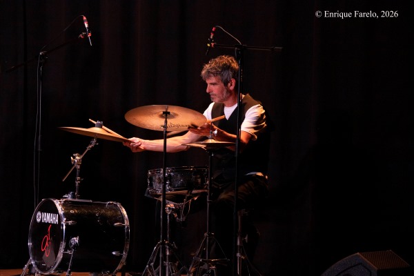 Tropical Moon Jazz Band "New Orleans Vermú" (VICALJAZZ. Festival de Jazz de Vicálvaro C.C. Fuente de San Pedro-Valderrivas, Madrid. 2026-10-17) Por Enrique Farelo [Concierto de jazz] - Tomajazz - Tropical Moon Jazz Band "New Orleans Vermú" participó en VICALJAZZ. Festival de Jazz de Vicálvaro, Madrid, el 17 de octubre de 2026. Enrique Farelo da cuenta del concierto. Con