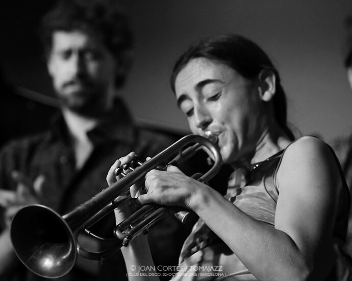 Libèrica Quintet (Club del Disco, 2026-10-02 / Barcelona) Por Joan Cortès [INSTANTZZ AKA Galería fotográfica AKA Fotoblog de jazz, impro… y algo más] - Tomajazz - Libèrica Quintet actuó en el Club del Disco de Barcelona, el 2 de octubre de 2026. Joan Cortès lo retrata en INSTANTZZ. Con Manel Fortià, Pere Martínez, Alba Careta, Max Villavecchia, Oriol Roca