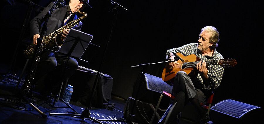 Rafael Riqueni & Tim Ries «Tunisia» (El Dorado sfb / CCPS, 2026-10-01 / Barcelona) Por Joan Cortès [Flamencuras AKA INSTANTZZ AKA Galería fotográfica AKA Fotoblog de jazz, impro… y algo más] - Tomajazz - Rafael Riqueni & Tim Ries «Tunisia» actuaron en El Dorado sfb de Barcelona el 1 de octubre de 2026. Joan Cortès lo retrata en las Flamencuras de INSTANTZZ. Formación de lujo con Rafael Riqueni, Tim Ries, Guillermo McGill, Marc Miralta