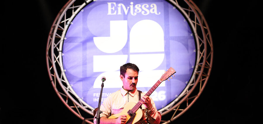 Antoni Marí Sextet (38 Eivissa Jazz Festival. 2026-09-04) Por José Luis Luna Rocafort [INSTANTZZ AKA Galería fotográfica AKA Fotoblog de jazz, impro… y algo más] - Tomajazz - Antoni Marí Sextet actuó en el 38 Eivissa Jazz Festival 2026. José Luis Luna Rocafort lo retrata en INSTANTZZ. Con Antoni Marí, Oriol Vallés, Gabriel Amargant, Guillaume Coulbois, Ot Granados, Rubén Bueno