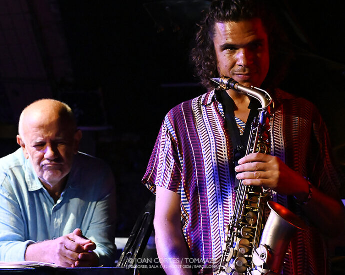Emilio Solla & Antonio Lizana 4t (Jamboree, 2026-08-12 / Barcelona) Por Joan Cortès [INSTANTZZ AKA Galería fotográfica AKA Fotoblog de jazz, impro… y algo más] - Tomajazz - Emilio Solla & Antonio Lizana 4t actuaron en Jamboree, el 12 de agosto de 2026. Joan Cortès lo retrata en INSTANTZZ. Con Emilio Solla, Antonio Lizana, Manel Fortià, David Xirgu, Musgö
